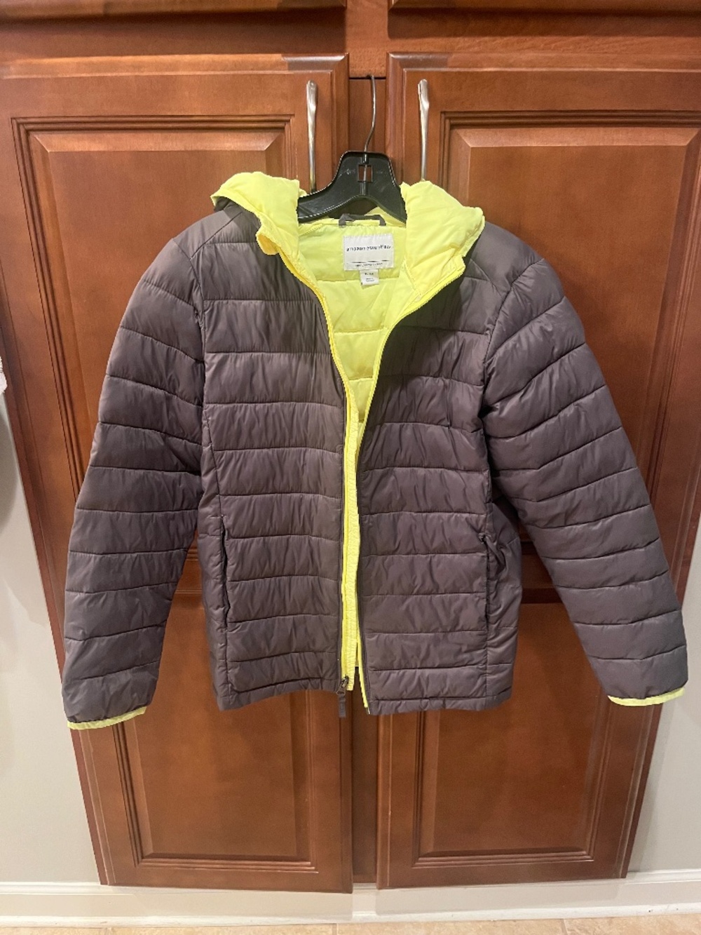Amazon Essentials Puffer Jacket size XL